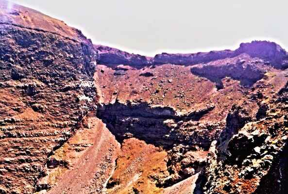 Hlavní kráter Vesuvu