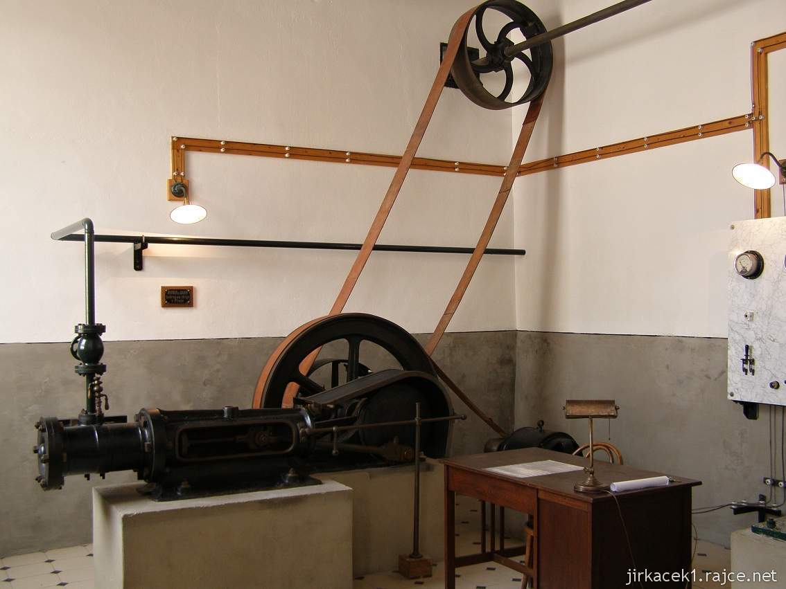 Pivovar Dalešice - starý provoz - stroj na výrobu elektřiny