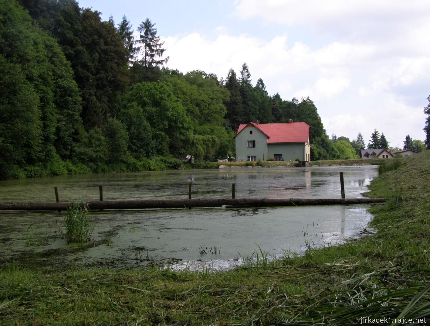 Chabičov ve Slezsku - Dračí mlýn Na Valše 09 - mlýn a rybník